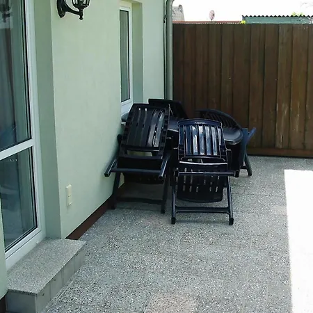 2 Bedroom Lovely In * Karlshagen