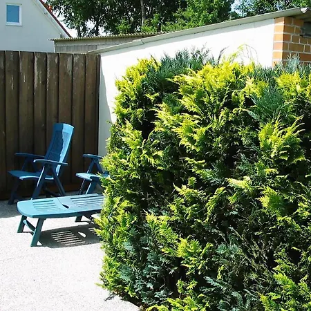 2 Bedroom Lovely In Appartement *