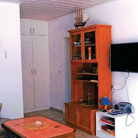 Appartement 2 Bedroom Lovely In *
